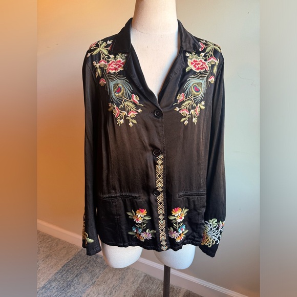 Johnny Was Black Blazer With Multicolored Floral, Peacock & Feather Designs - Picture 1 of 5